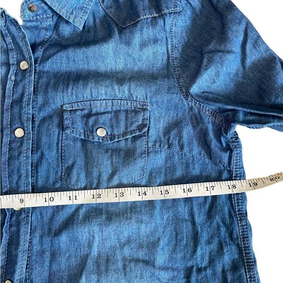 Miley Cyrus Denim Shirt - Picture 5 of 5